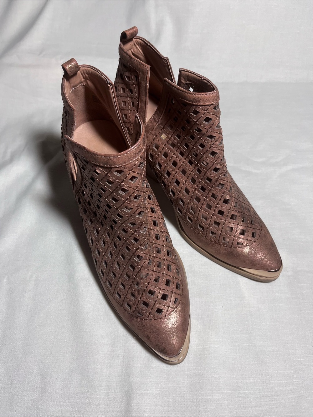 Arider Girl Laser-Cut Pointed Ankle Booties in Metallic Rose Brown